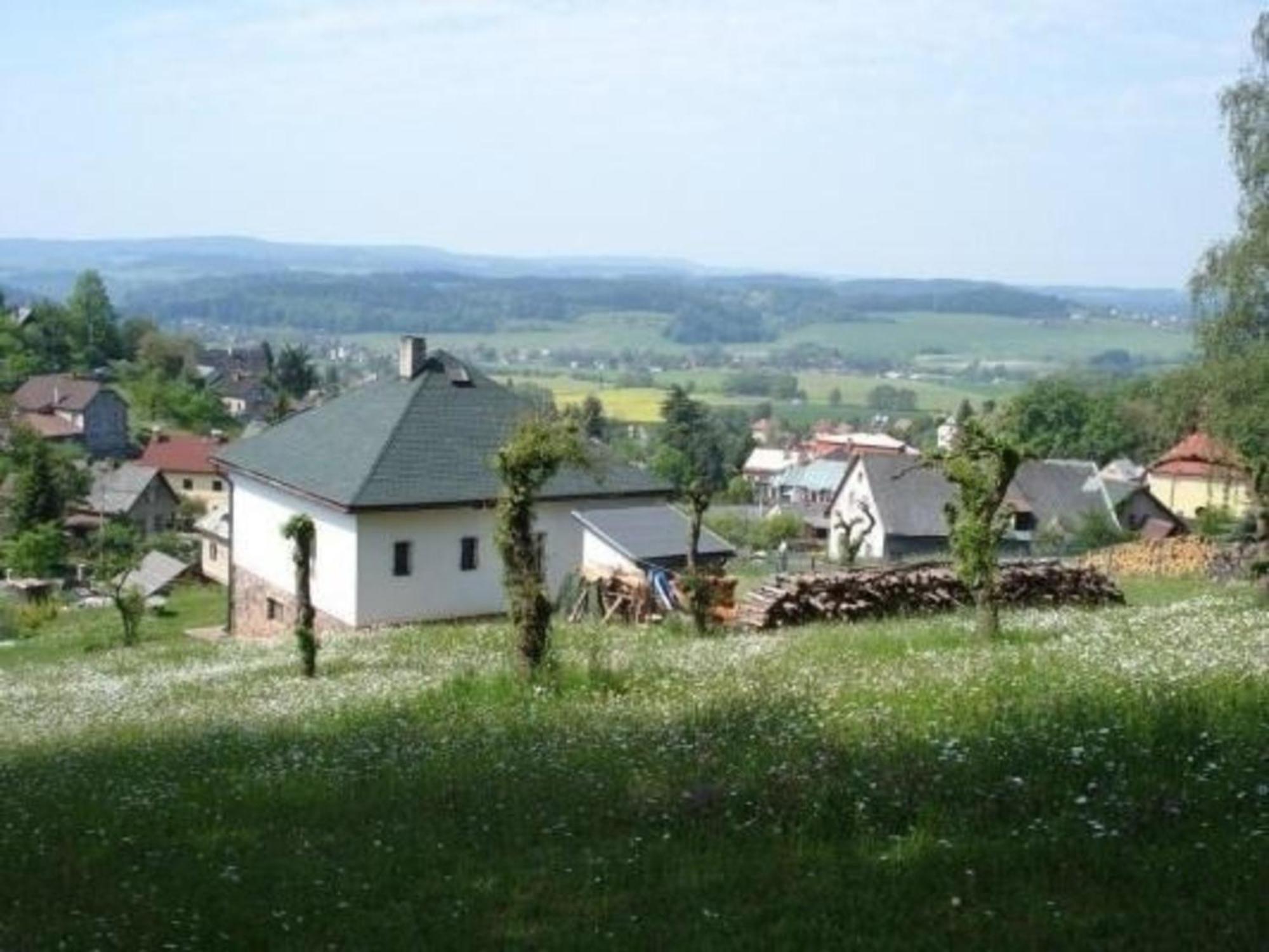 Вілла Ein Ferienhaus Mit Terrasse Und Garten Male Svatonovice Екстер'єр фото